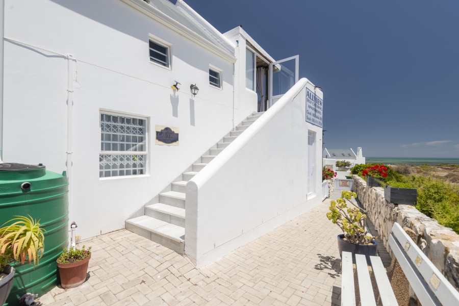7 Bedroom Property for Sale in Jacobsbaai Western Cape